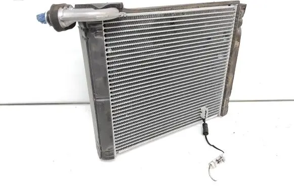Toyota RAV 4 (XA30) Air conditioning (A/C) radiator (interior) 10H2011L33M