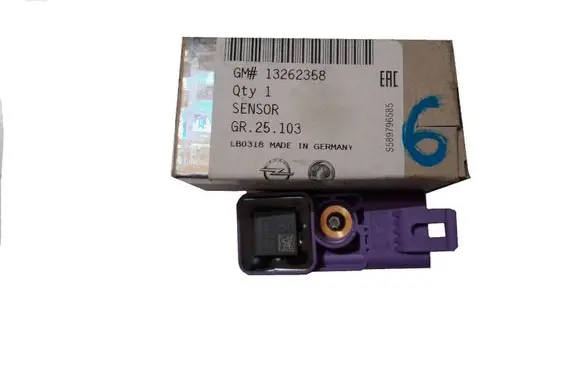 Opel Corsa D Airbag deployment crash/impact sensor 13262358 LB0318 GR25103