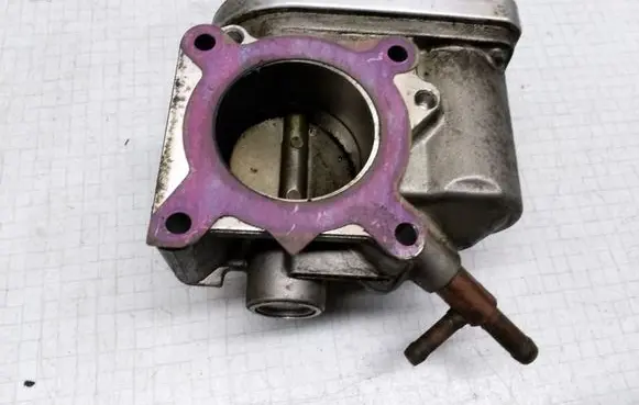 Skoda Fabia Mk1 (6Y) Throttle valve 047133062 408238321