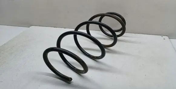 BMW 7 E65 E66 Front coil spring