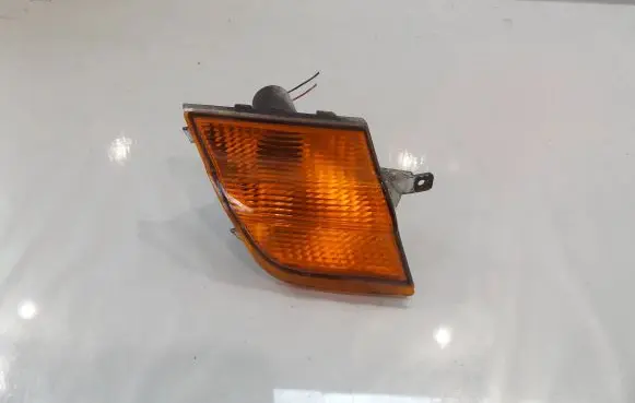 Nissan Micra Front indicator light