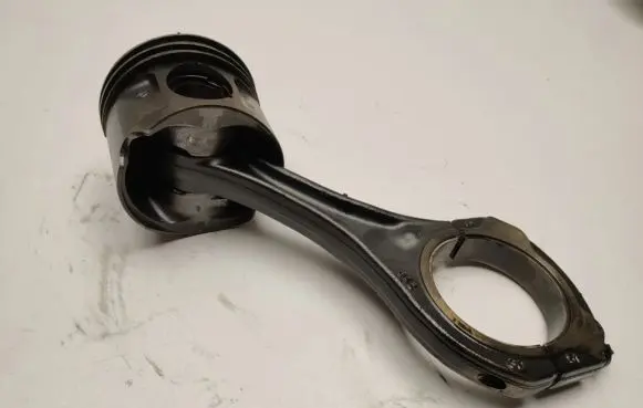 Mercedes-Benz CLS C219 Connecting rod/conrod A6420305220