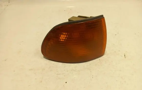 BMW 7 E38 Front indicator light 63138352136