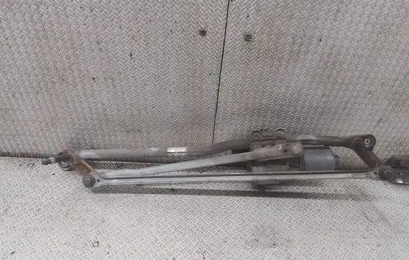 Chrysler Sebring (ST-22 - JR) Front wiper linkage and motor 0390241741