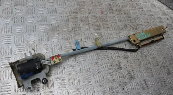 Lexus LS 400 Seat belt adjustment motor 