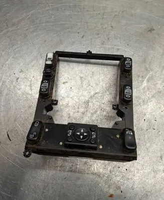 Mercedes-Benz ML W163 Electric window control switch A1638207210