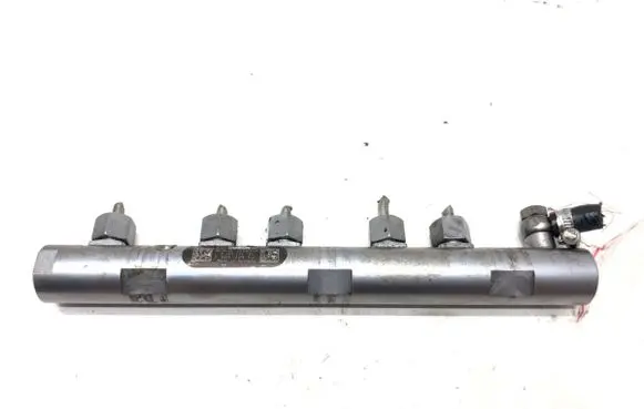 Fuel main line pipe