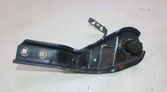BMW X1 F48 F49 Fender mounting bracket 7355992