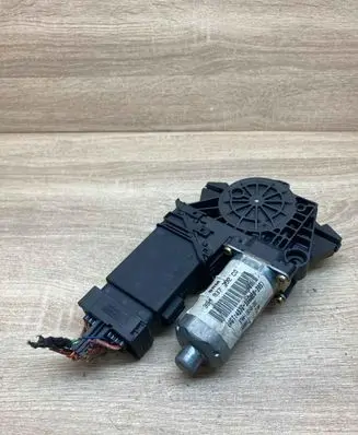 Volkswagen PASSAT B5 Front door electric window regulator 3B4837752CQ 101434202 WITHPLUG