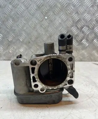 Opel Zafira A Throttle valve 25177983