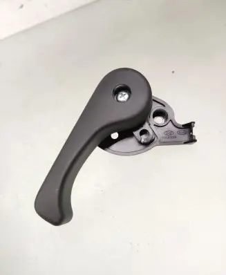Hyundai Tucson TL Engine bonnet (hood) release handle