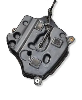 BMW 5 G30 G31 G38 AdBlue liquid reservoir 7418879