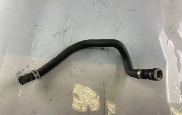 Volvo V40 Engine coolant pipe/hose 3131914202