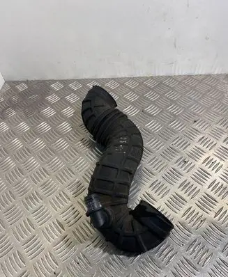 Audi A6 S6 C4 4A Air intake hose/pipe 4A0145747A