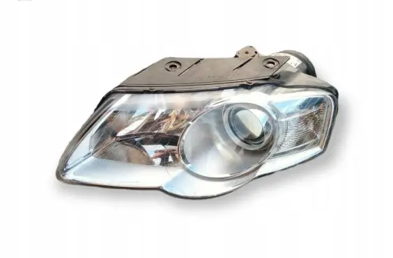 Volkswagen PASSAT B6 Headlight/headlamp 3C0941005AA