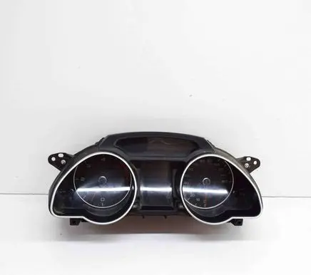 Audi A5 8T 8F Speedometer (instrument cluster) 8T0920983M