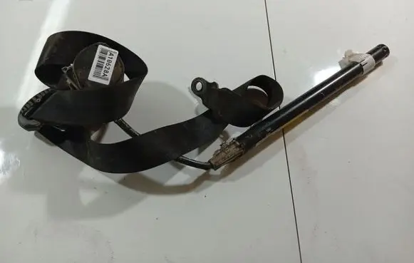 Seat Alhambra (Mk1) Front seatbelt 7M0857705C