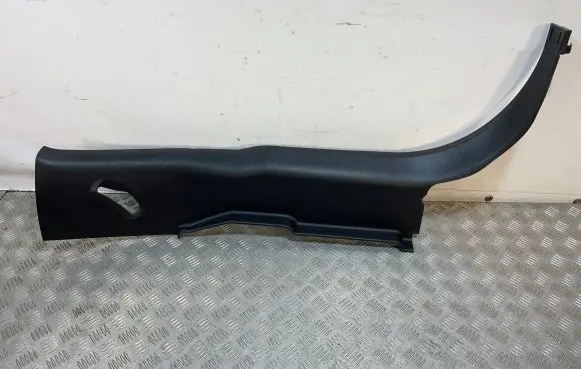 Ford F150 (C) pillar trim FL3B16278D13 2500405 5087560