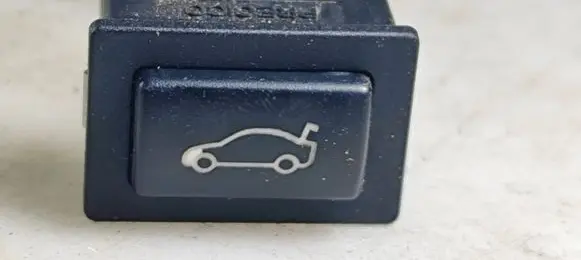 BMW 5 F10 F11 Tailgate opening switch 9200316 141010