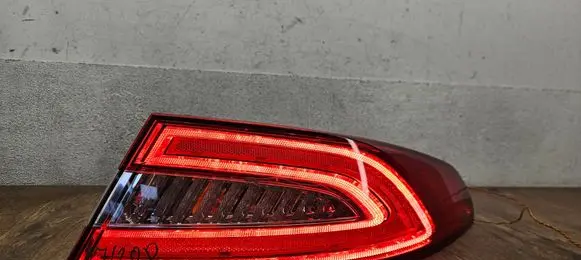 Jaguar XF X250 Rear/tail lights 21012014 CX2313404AD