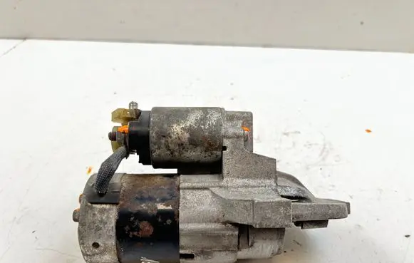 Mazda 5 Starter motor M000T90981