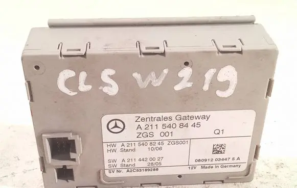 Mercedes-Benz CLS C219 Door central lock control unit/module A2115408245 A2114420027