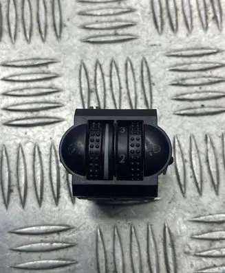 Skoda Superb B5 (3U) Headlight level height control switch 3B0941333A