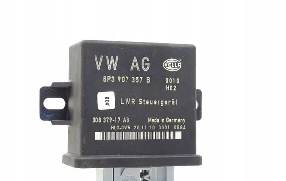 Audi A3 S3 8P Light module LCM 8P3907357B