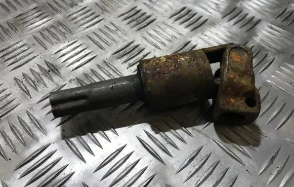 Chrysler Voyager Steering column universal joint