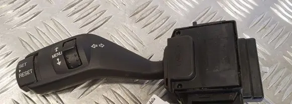 Ford Focus C-MAX Wiper control stalk 17D940