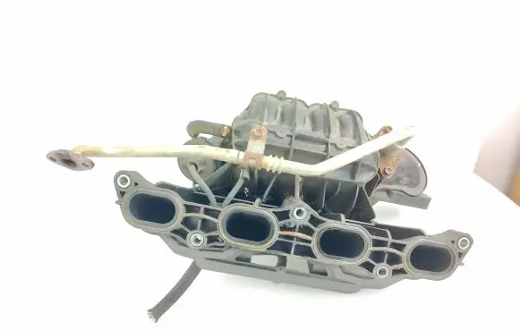 Suzuki Grand Vitara II Intake manifold E1T26571A