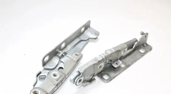 Mercedes-Benz SLK R171 Engine bonnet/hood hinges A1718800128 A1718800228