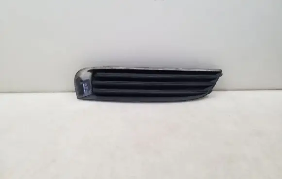Opel Insignia A Front bumper lower grill 13266030