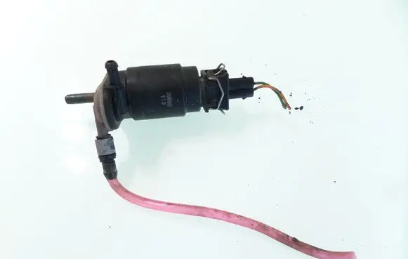 Nissan Micra Windscreen/windshield washer pump 20859