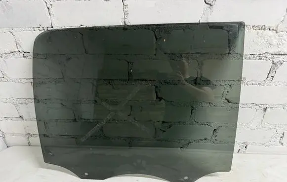 Ford F150 Rear door window glass DOT467M078 FL341625712A