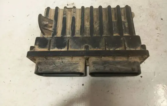 Opel Astra G Coolant fan relay 24410128