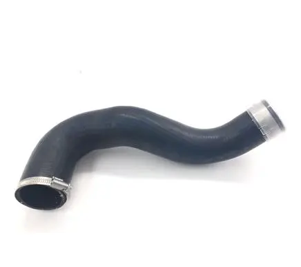 Volkswagen Touareg I Intercooler hose/pipe 7L6145790D