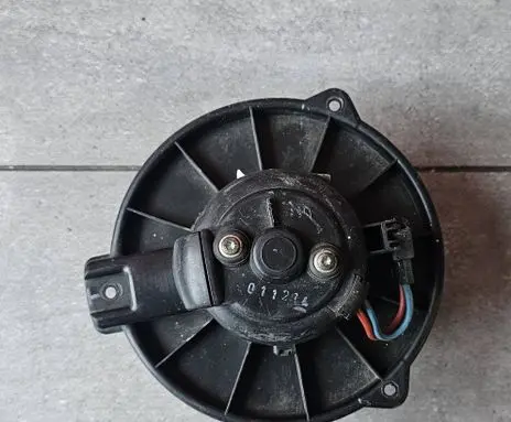 Toyota Avensis T220 Heater fan/blower mf1160700030