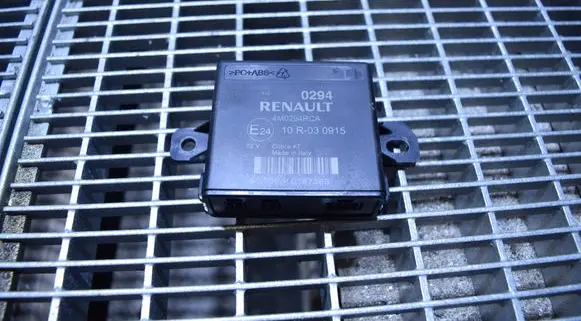 Renault Clio IV Parking PDC control unit/module 4M0294RCA 10R030915