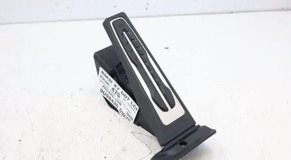 BMW X7 G07 Accelerator throttle pedal 6889820MWGK2805 6889820