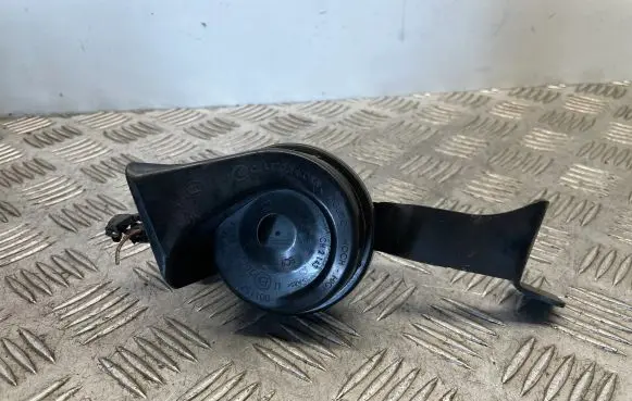 Audi A6 C7 Horn signal 4G0951223