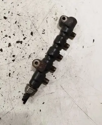 Ford Focus Fuel main line pipe 9654592680