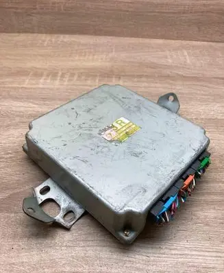 Subaru Impreza II Engine control unit/module ECU 22611AG321