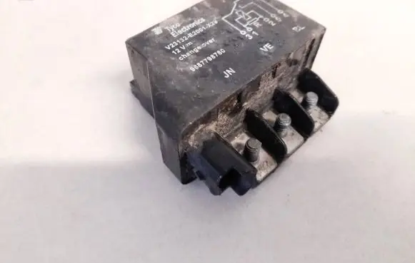 Citroen C5 Other relay 9687798780 v23132-e2001-x29