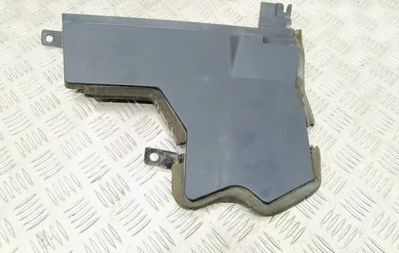 Nissan Leaf I (ZE0) Intercooler air guide/duct channel 921843NF0A