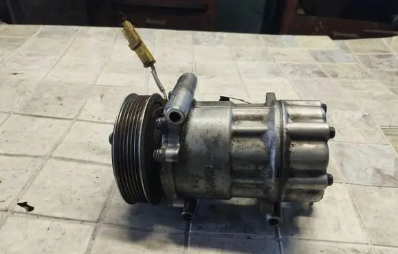Citroen C3 Air conditioning (A/C) compressor (pump) 3360009945 9684480480