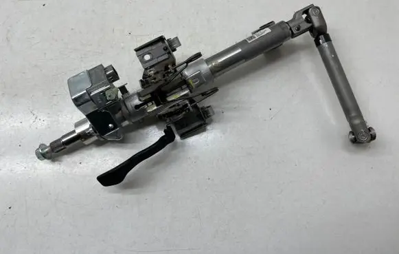 KIA Sportage Steering wheel axle 20011721B3 A0000072