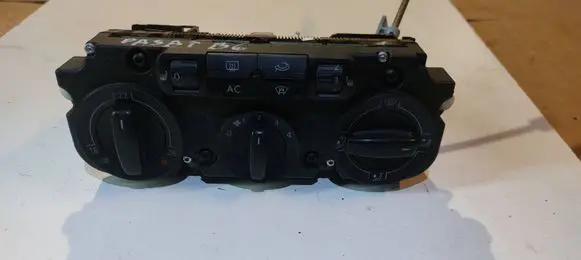Volkswagen PASSAT B6 Climate control unit 74730973 537011
