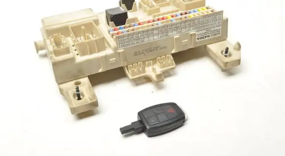 Volvo C30 Fuse box set 31327215