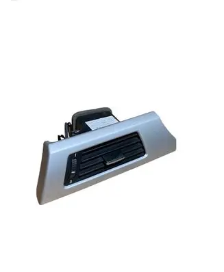 BMW 3 E90 E91 Dash center air vent grill 9130459